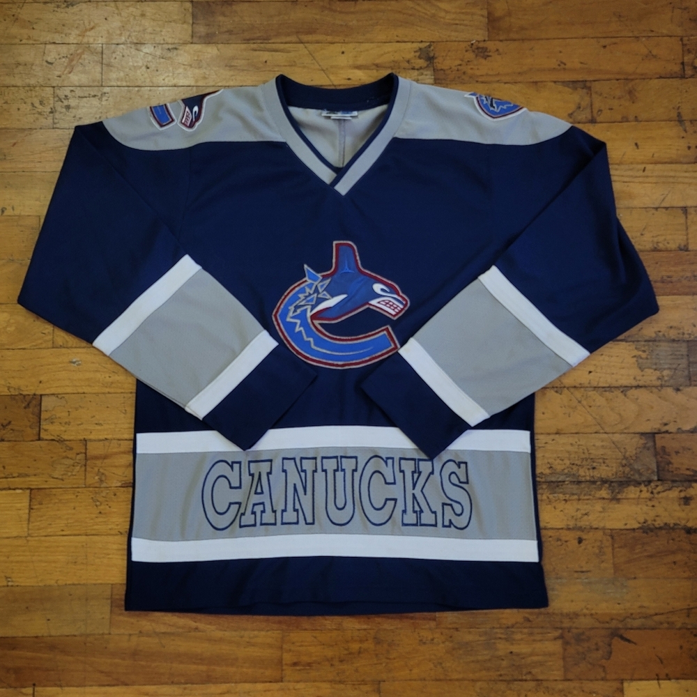 Vancouver Canucks Vintage Hockey Jersey